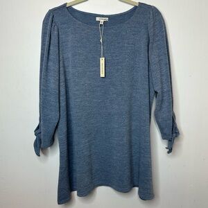 Max Studio Women’s NWT Blue Plus Size Sweater 1X Tie Arm